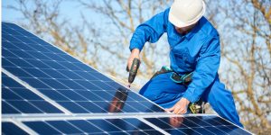 Installation Maintenance Panneaux Solaires Photovoltaïques à Auzouville-sur-Ry